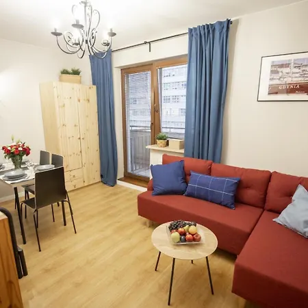 Plac Kaszubski 15 Apartament *