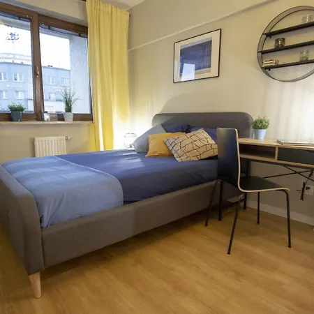 Plac Kaszubski 15 Apartament